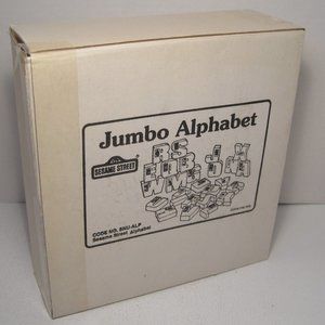 Vintage New Illco SESAME STREET 26 Jumbo Letters Alphabet Toy Blocks Shapes 3"